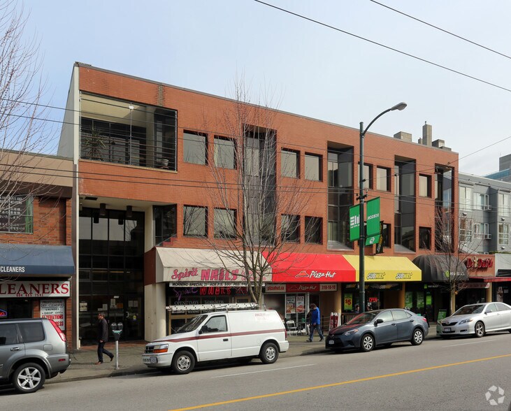 More Photos Of 1725 Robson St, Vancouver Storefront Retail Office For Sale