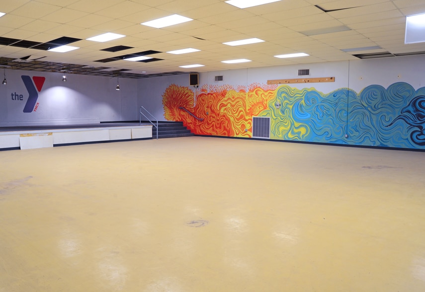 More Photos Of 2200 Prospect Ave E, Cleveland Office For Lease