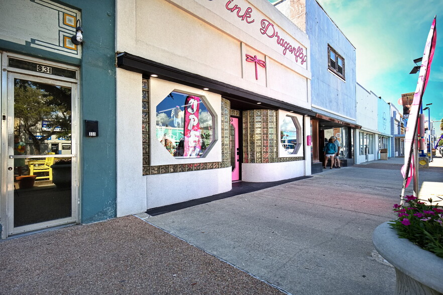 Primary Photo Of 333 S Commercial St, Aransas Pass Storefront For Sale