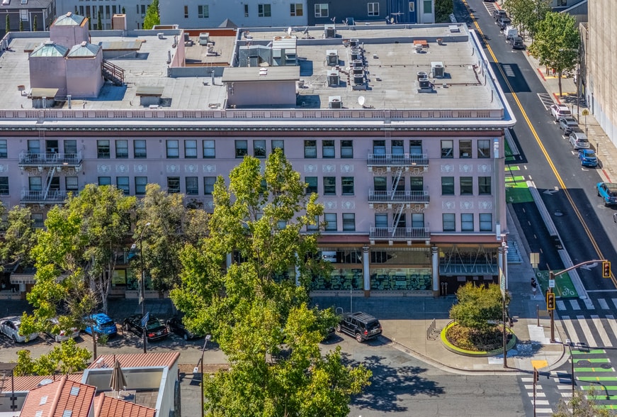 More Photos Of 2300 Shattuck Ave, Berkeley Office For Lease