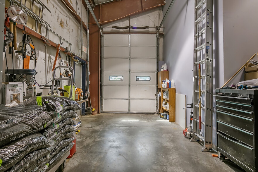 More Photos Of 4600-4610 Bragg Blvd, Fayetteville General Retail For Sale