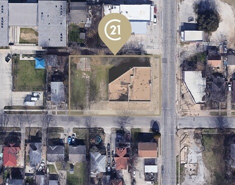 More Photos Of 1714 Vaughn Blvd, Fort Worth Storefront Retail Office For Sale