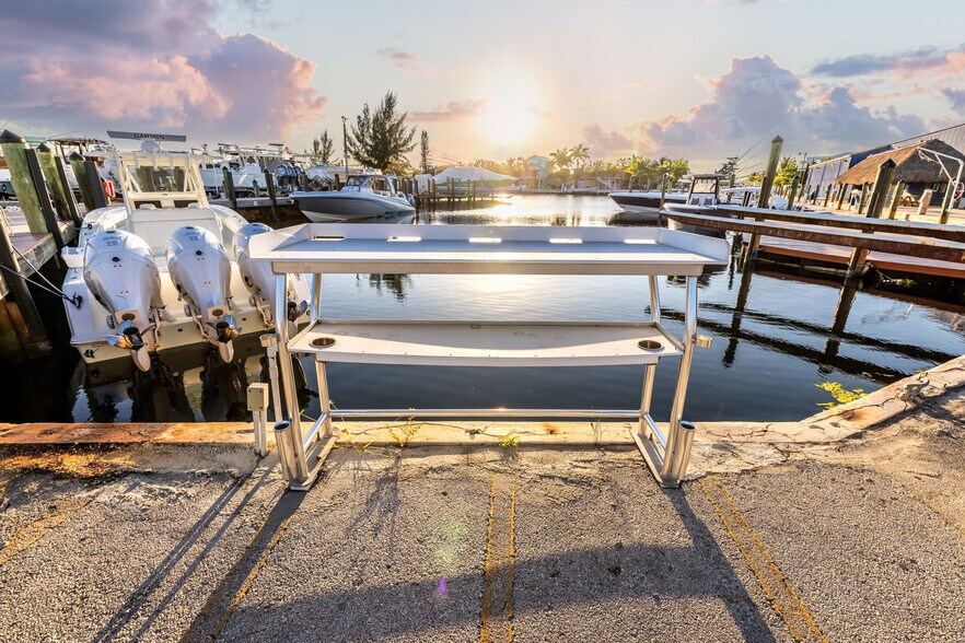 More Photos Of 90400 Overseas Hwy, Tavernier Marina For Sale