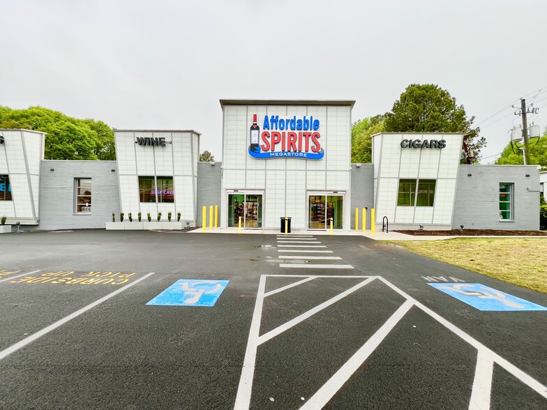 More Photos Of 1151 Chattahoochee Ave NW, Atlanta Storefront For Sale