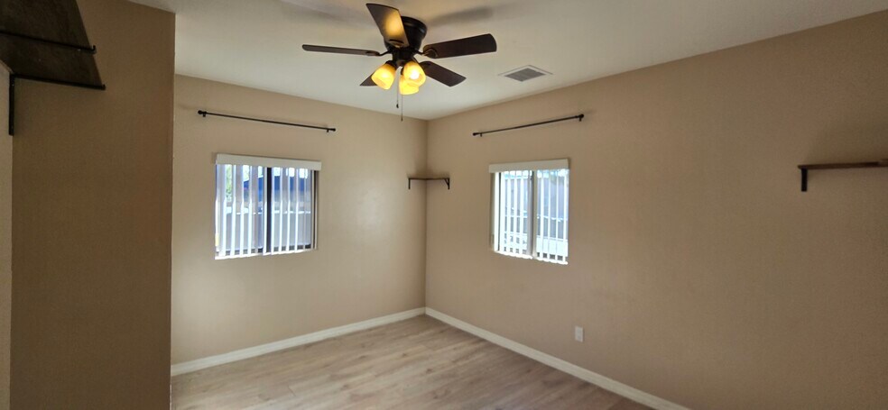 More Photos Of 154 E Merritt St, Prescott Medical For Lease