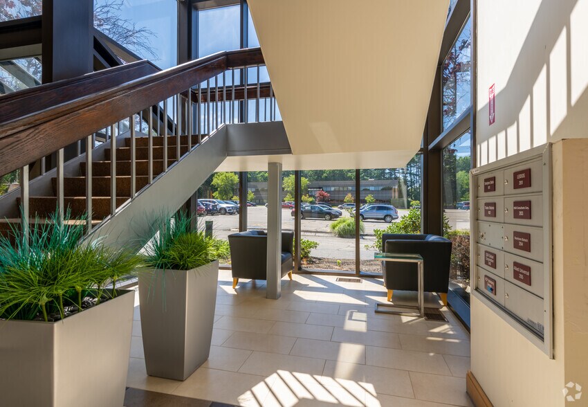 More Photos Of 700 Technology Park Dr, Billerica Unknown For Lease