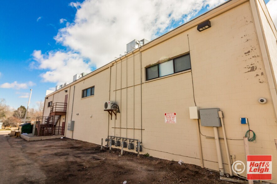 More Photos Of 518 Chelton Pl, Colorado Springs Office For Lease