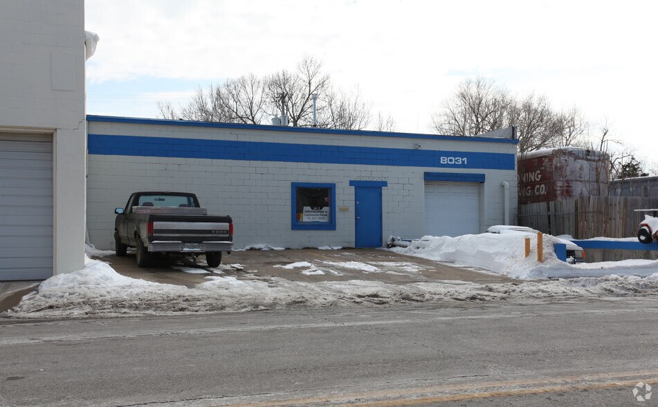 More Photos Of 8031 The Paseo Blvd, Kansas City Warehouse For Sale