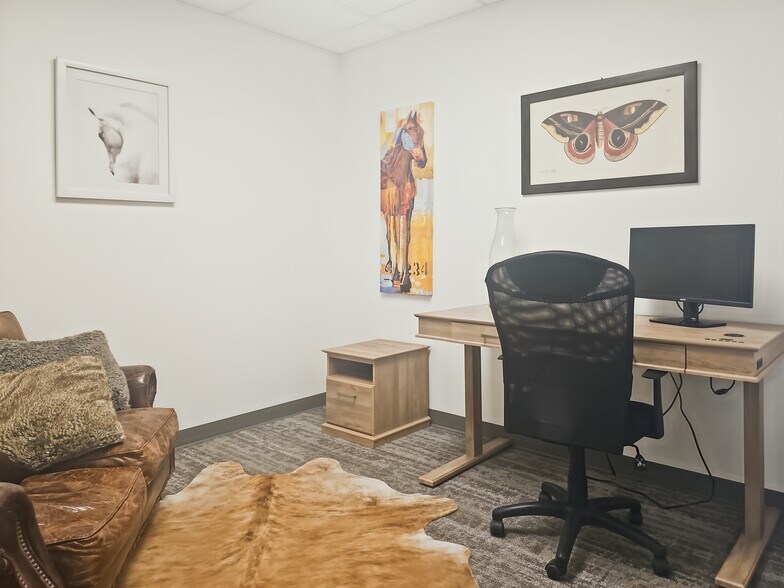 More Photos Of 207 N Fir St, Sisters Coworking Space