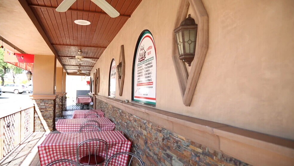 More Photos Of 73155 Highway 111, Palm Desert Restaurant For Sale