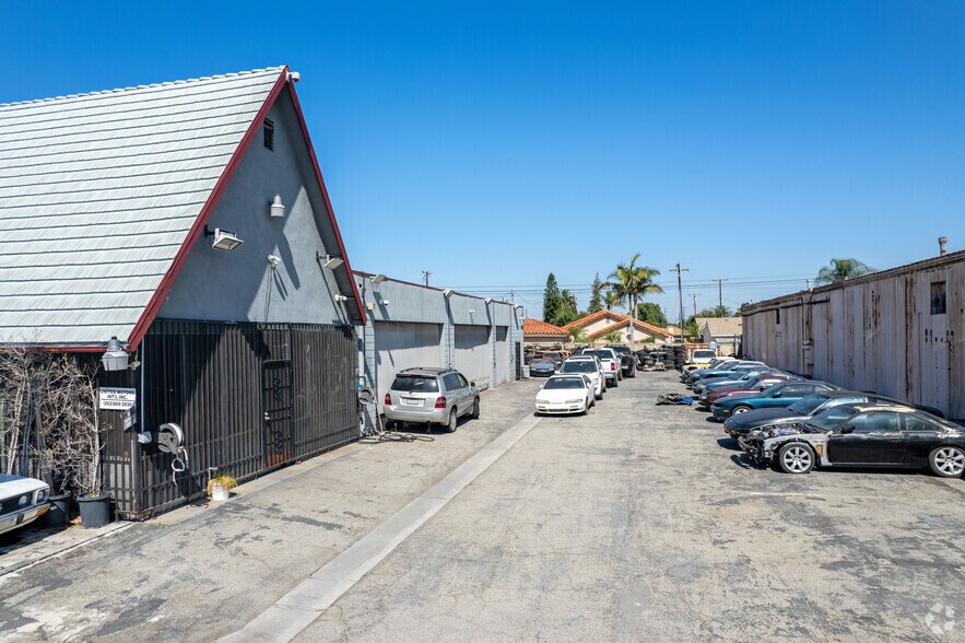 12141 Lakewood Blvd, Downey, CA 90242 Auto Repair For Sale