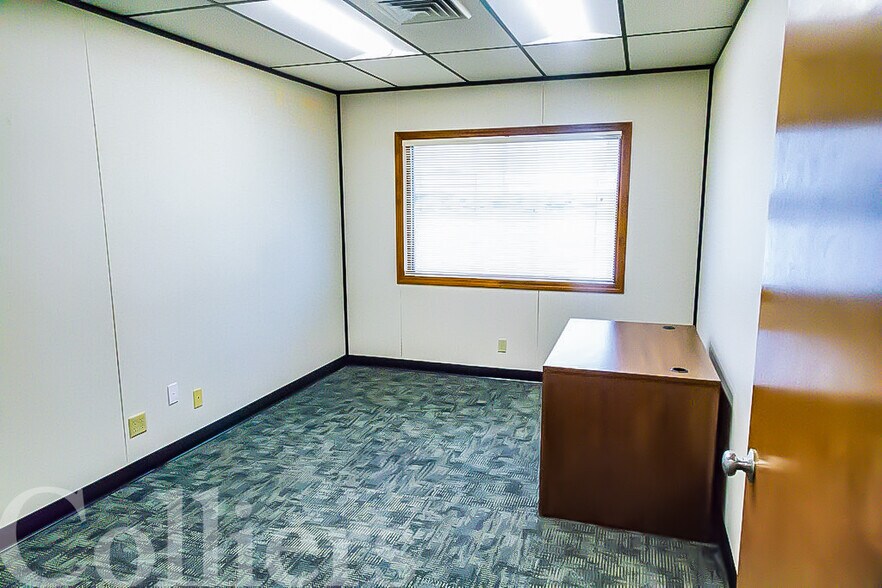 More Photos Of 2647 Kimberly Rd, Twin Falls Warehouse For Lease