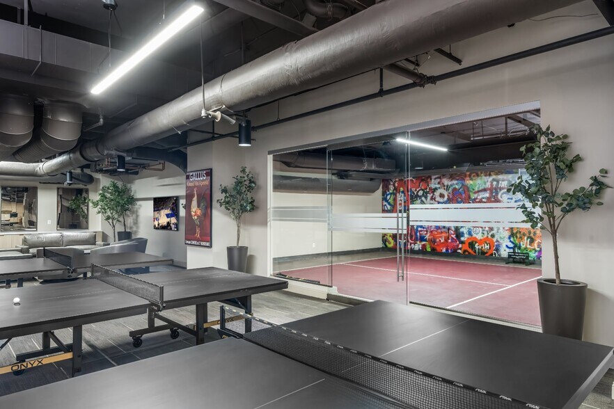More Photos Of 1801 Market St, Philadelphia Office For Lease