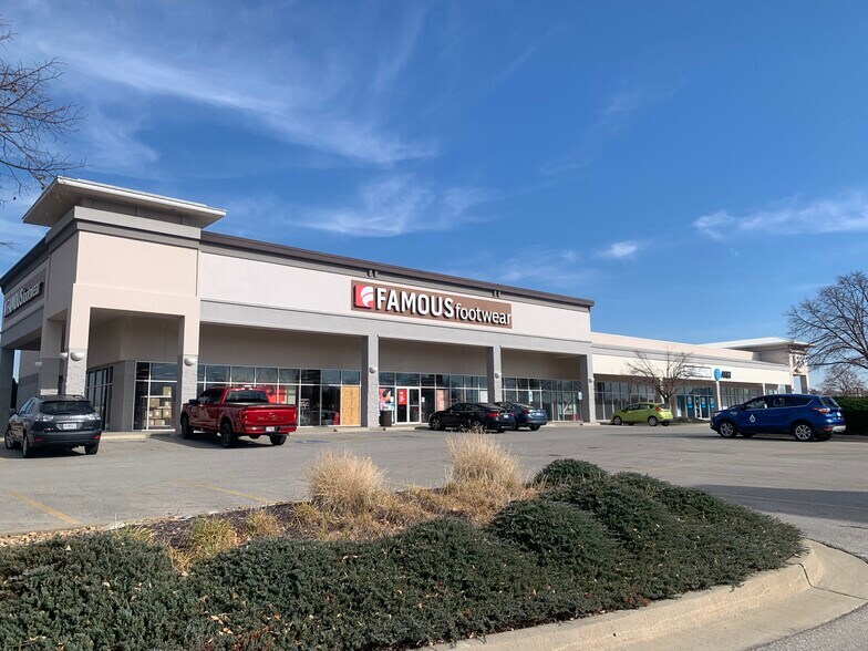 More Photos Of 8420-8660 N Madison St, Kansas City Unknown For Lease