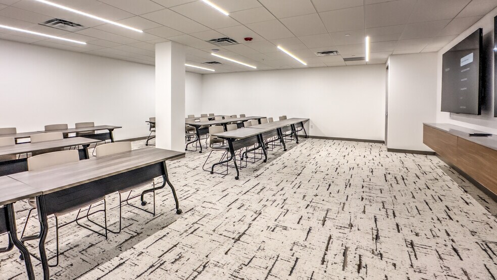 More Photos Of 5775 Dtc Blvd, Greenwood Village Office For Lease