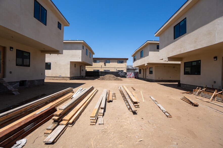 More Photos Of 906 Lakme ave, Wilmington Apartments For Sale