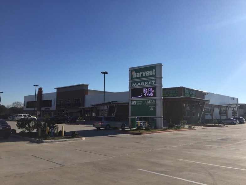 More Photos Of 25600 Westheimer Pky, Katy Unknown For Lease