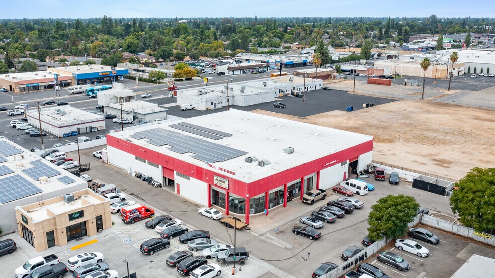 More Photos Of 1821-1825 E Gettysburg Ave, Fresno Service For Lease