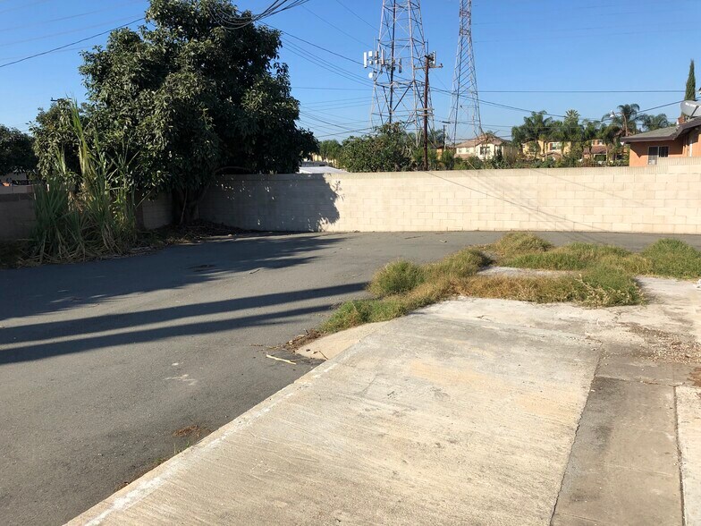 More Photos Of 1645 S Euclid St, Anaheim Light Distribution For Sale