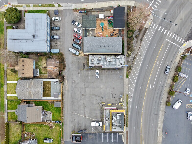 More Photos Of 914 Auburn Way S, Auburn Storefront For Sale