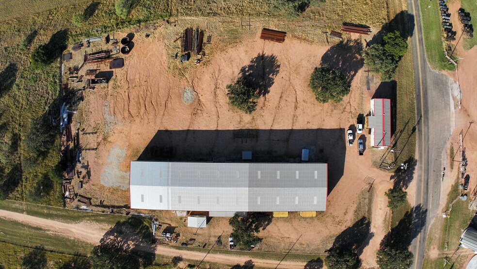 More Photos Of 10961 E Ranch Road 1222, Fredonia Manufacturing For Lease