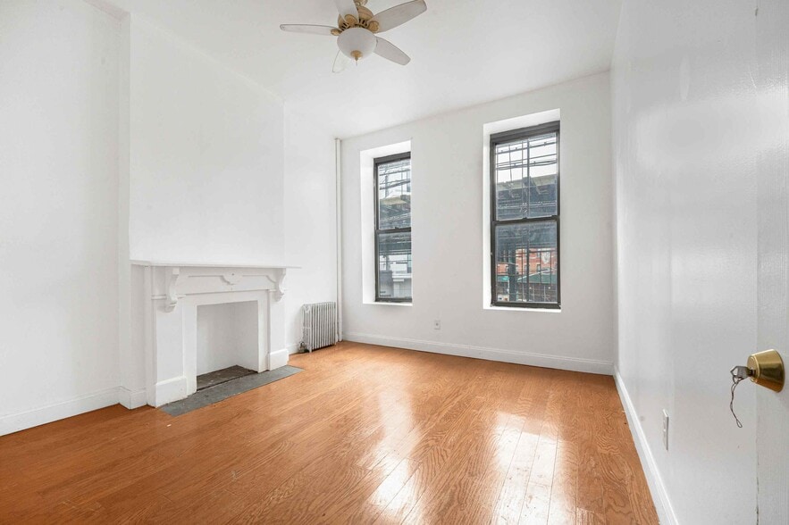 More Photos Of 1501 Broadway, Brooklyn Apartments For Sale
