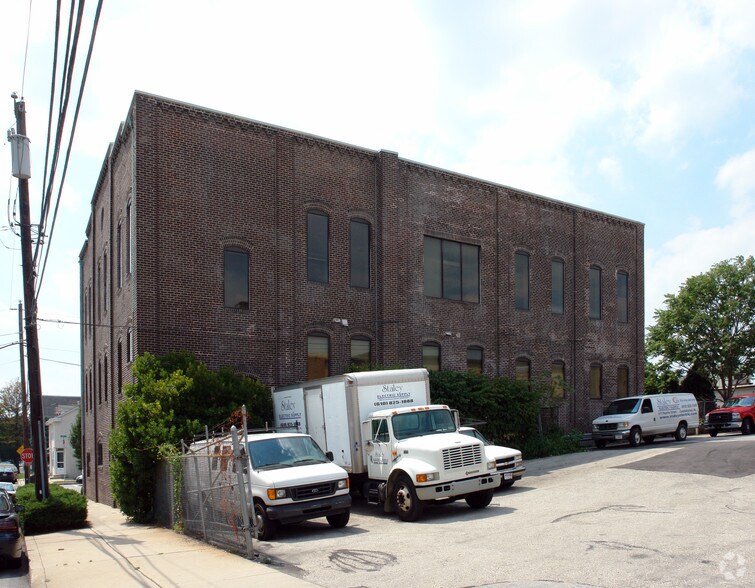 More Photos Of 10 E 6th Ave, Conshohocken Office For Lease