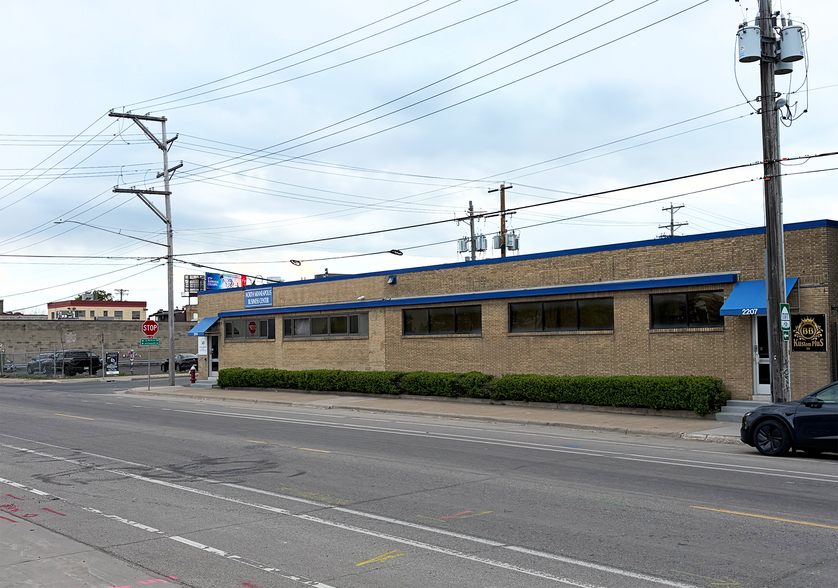 More Photos Of 2201-2207 N 2nd St, Minneapolis Light Manufacturing For Sale