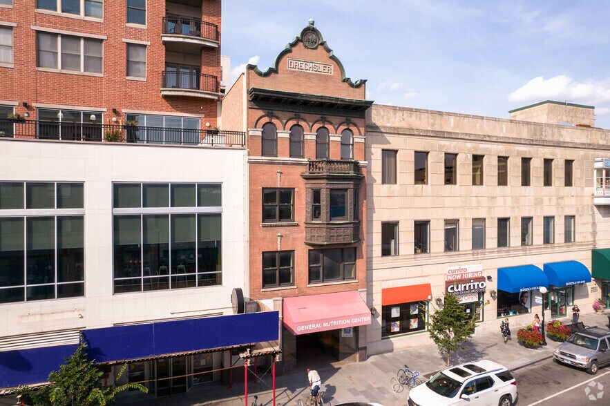 More Photos Of 1112 Lake St, Oak Park Storefront Retail Residential For Sale