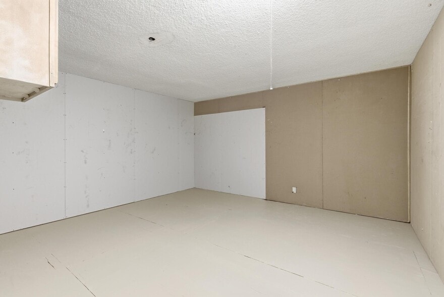 More Photos Of 4305 E Highway 260, Payson Self Storage For Sale
