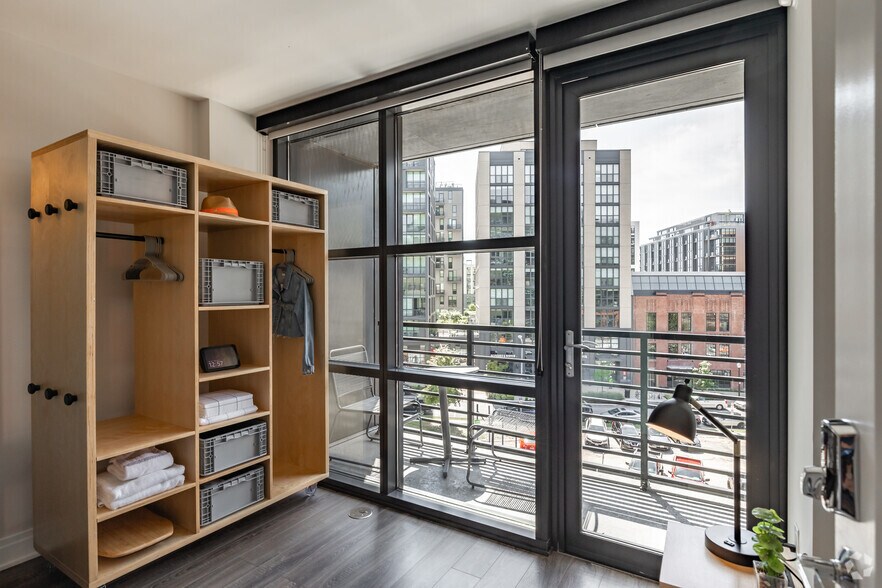 More Photos Of 320 Florida Ave NE, Washington Apartments For Lease