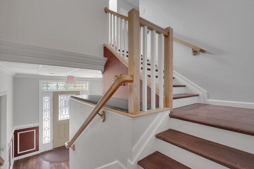 More Photos Of 1466 Hooper Ave, Toms River Medical For Lease