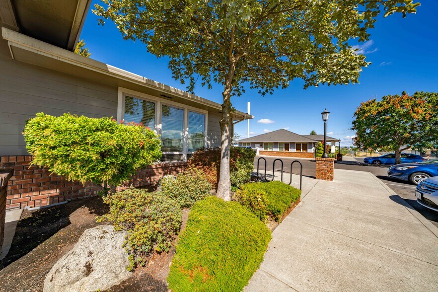 More Photos Of 2436 W Main St, Medford Office For Sale