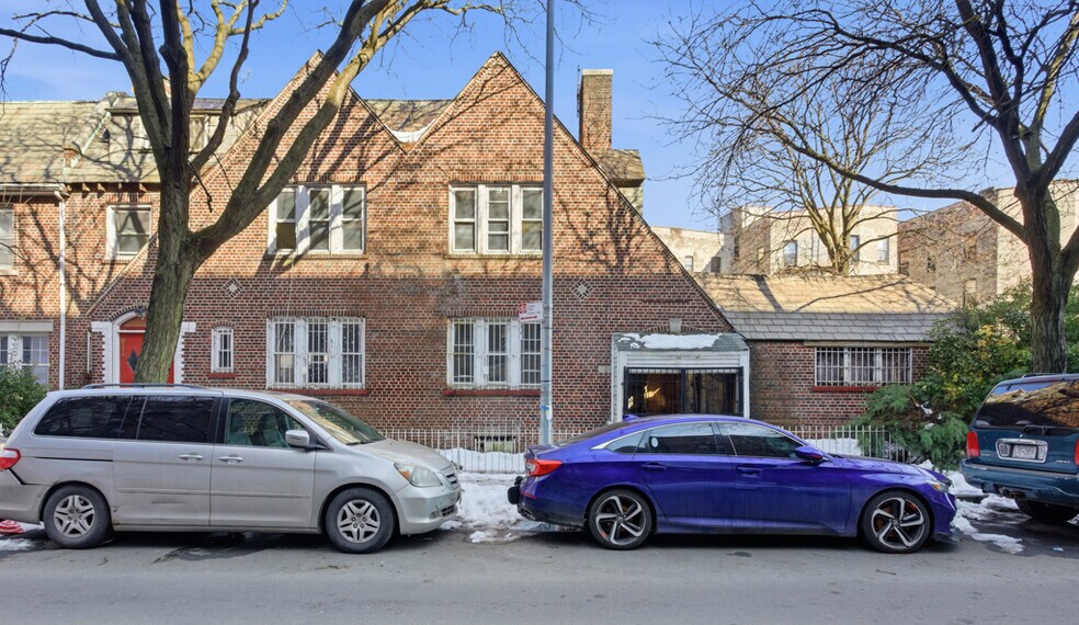 Primary Photo Of 27 E 18th St, Brooklyn Storefront Retail Residential For Sale