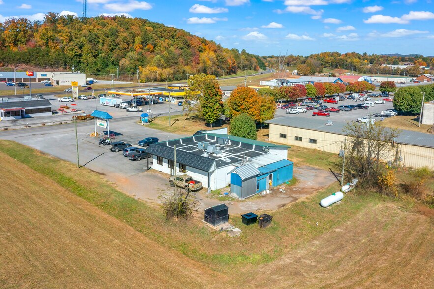 More Photos Of 128 Bank St, Tellico Plains Restaurant For Sale
