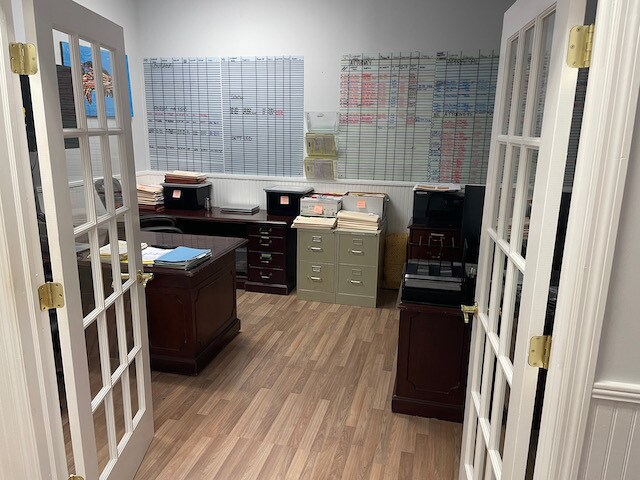 More Photos Of 2401-2431 Quantum Blvd, Boynton Beach Showroom For Sale