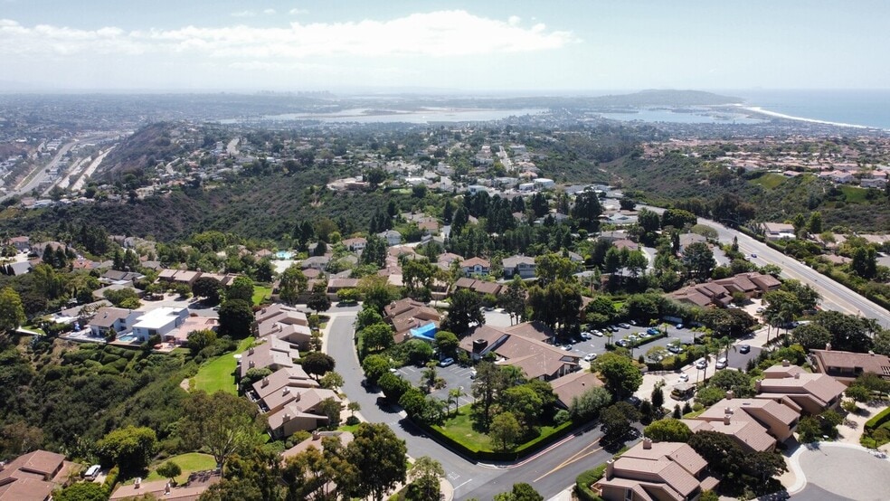 More Photos Of 6435-6437 Caminito Blythefield, La Jolla General Retail For Lease