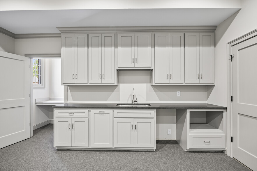 More Photos Of 1551 Jennings Mill Rd, Watkinsville Medical For Sale