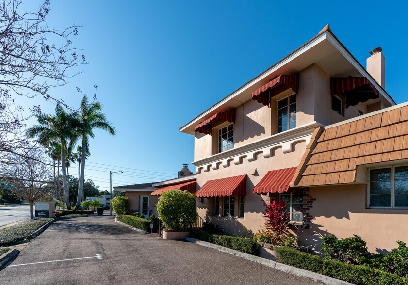More Photos Of 1515 22nd Ave N, Saint Petersburg Medical For Lease