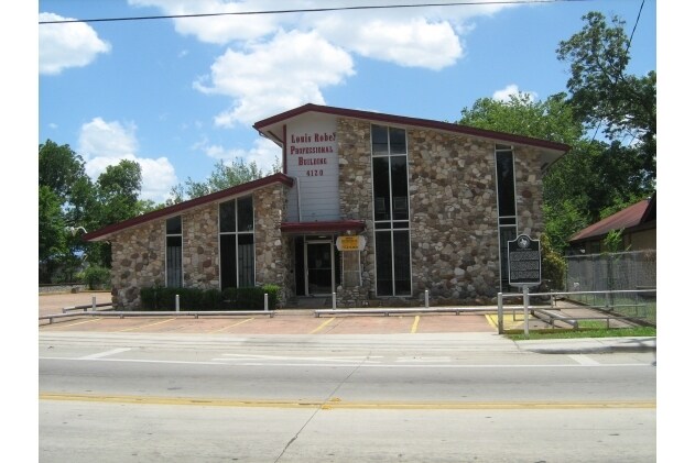 More Photos Of 4120 Lyons Ave, Houston Office Residential For Lease
