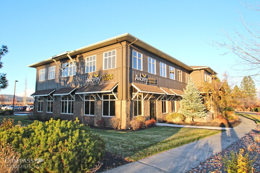 More Photos Of 965 SW Emkay Dr, Bend Medical For Lease