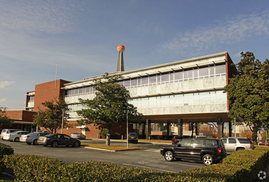 Primary Photo Of 900 Louisiana St, Little Rock Office For Sale