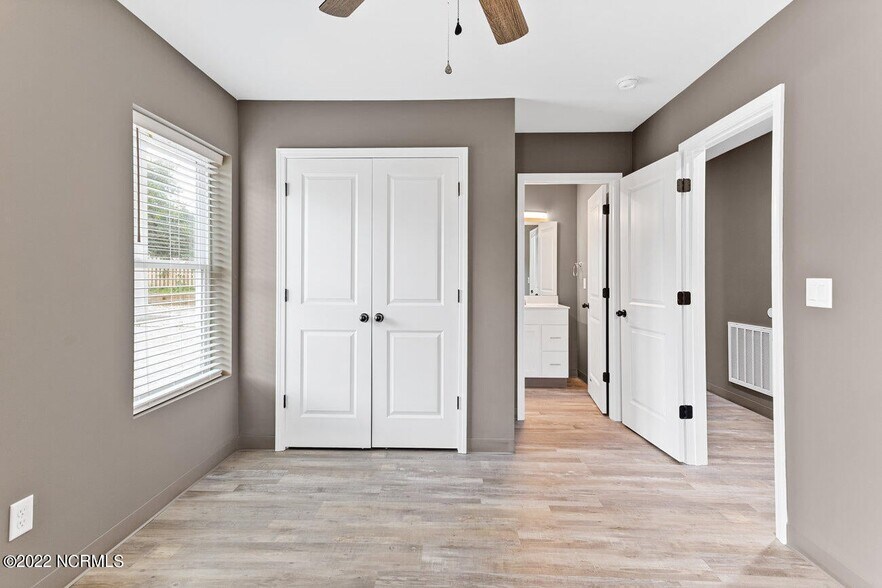 More Photos Of 5049 Park Ave, Wilmington Multifamily For Sale