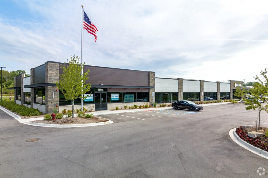 More Photos Of 44244-44284 W 12 Mile Rd, Novi Unknown For Lease