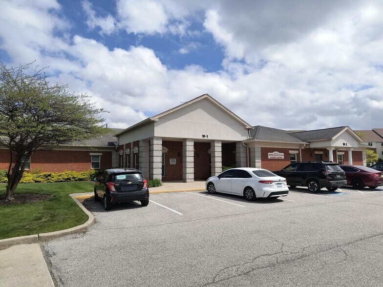 More Photos Of 255 E 90th Dr, Merrillville Medical For Lease