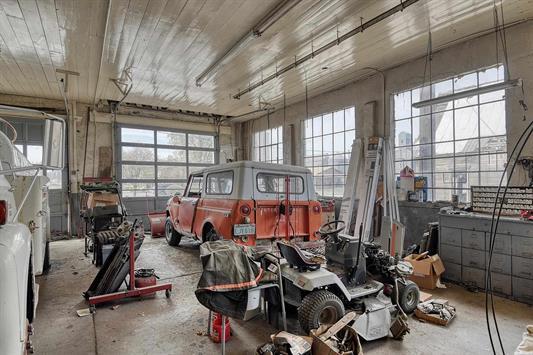 More Photos Of 110 E Broadway Ave, Reardan Service Station For Sale