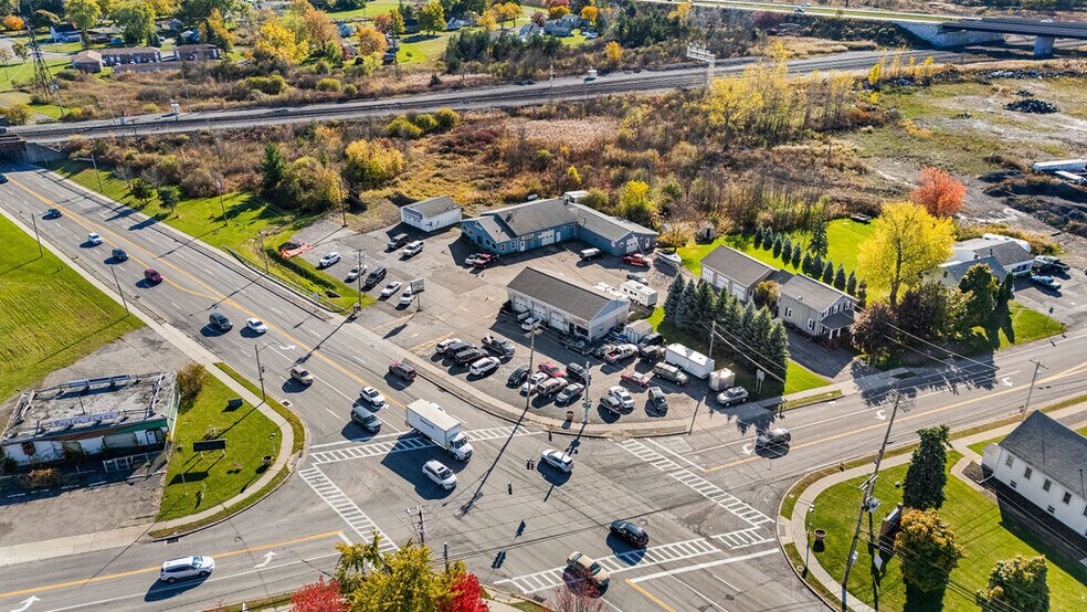 More Photos Of , Niagara Falls Unknown For Sale