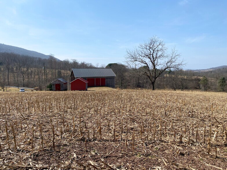 More Photos Of 880 Little Mountain Rd, Sunbury Land For Sale