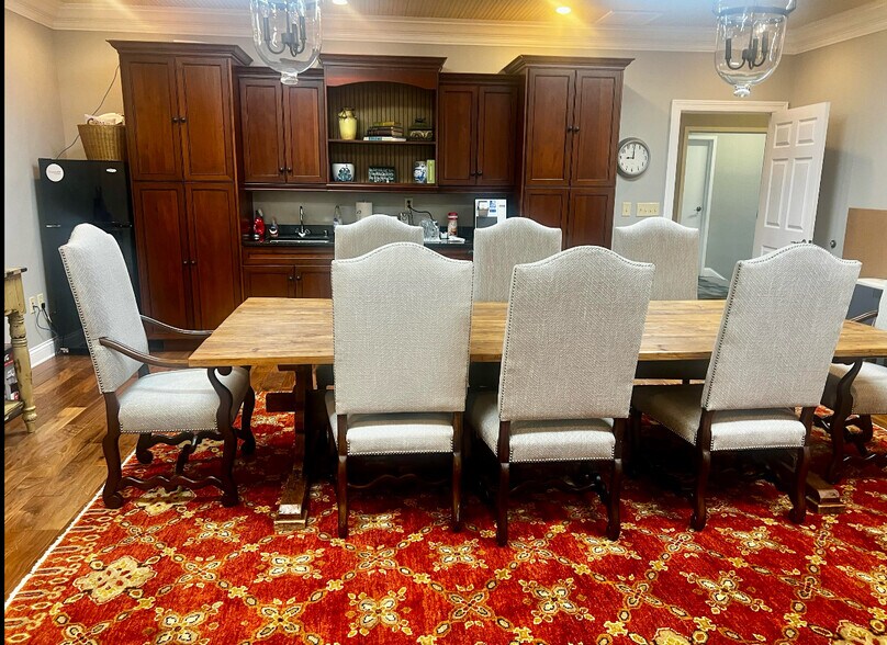 More Photos Of 383 Corbin Center Dr, Corbin Healthcare For Lease
