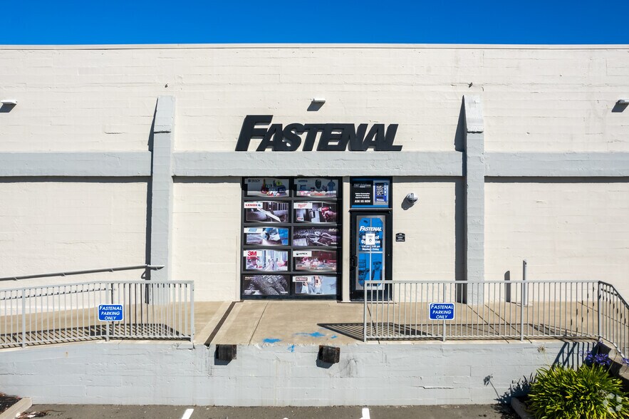 More Photos Of 1200 S Harbour Way, Richmond Warehouse For Lease